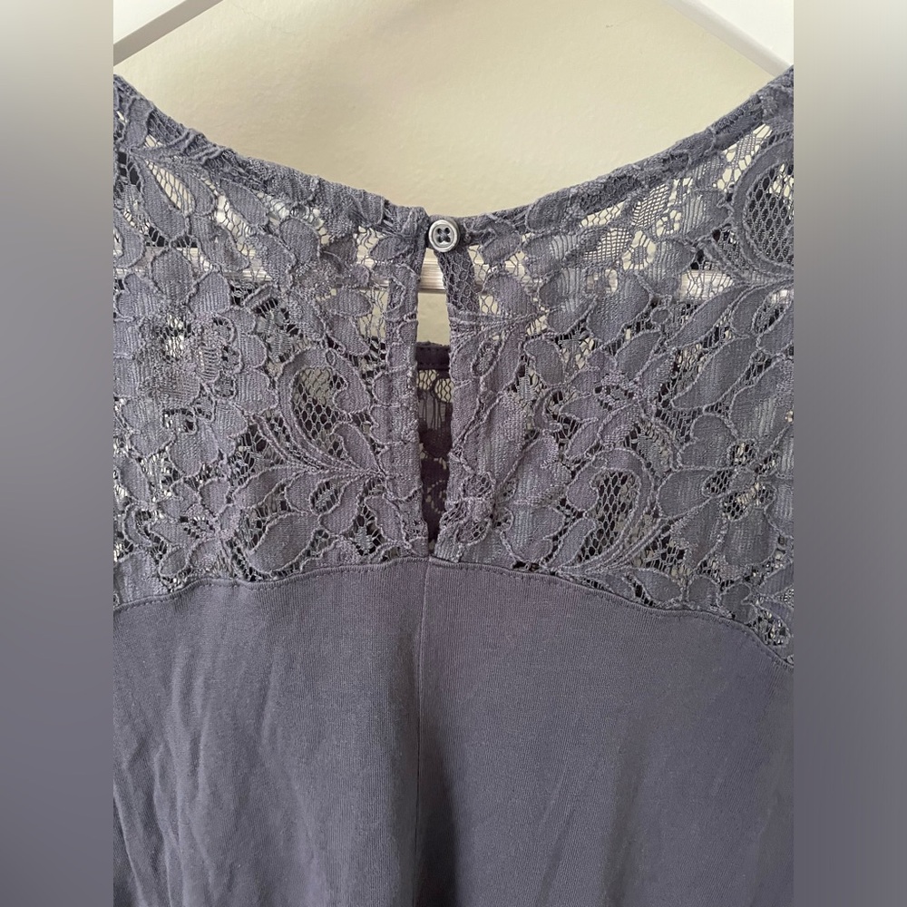 Lace Tank Top - Picture 4 of 4